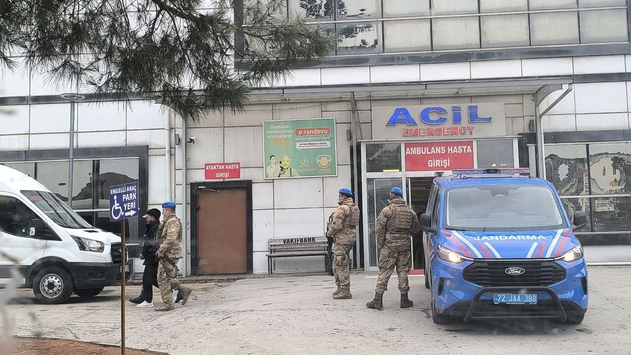 Gercüş'te ava giden grupta silah kazası: 1 kişi hayatını kaybetti, 5 şüpheli adliyeye sevk edildi