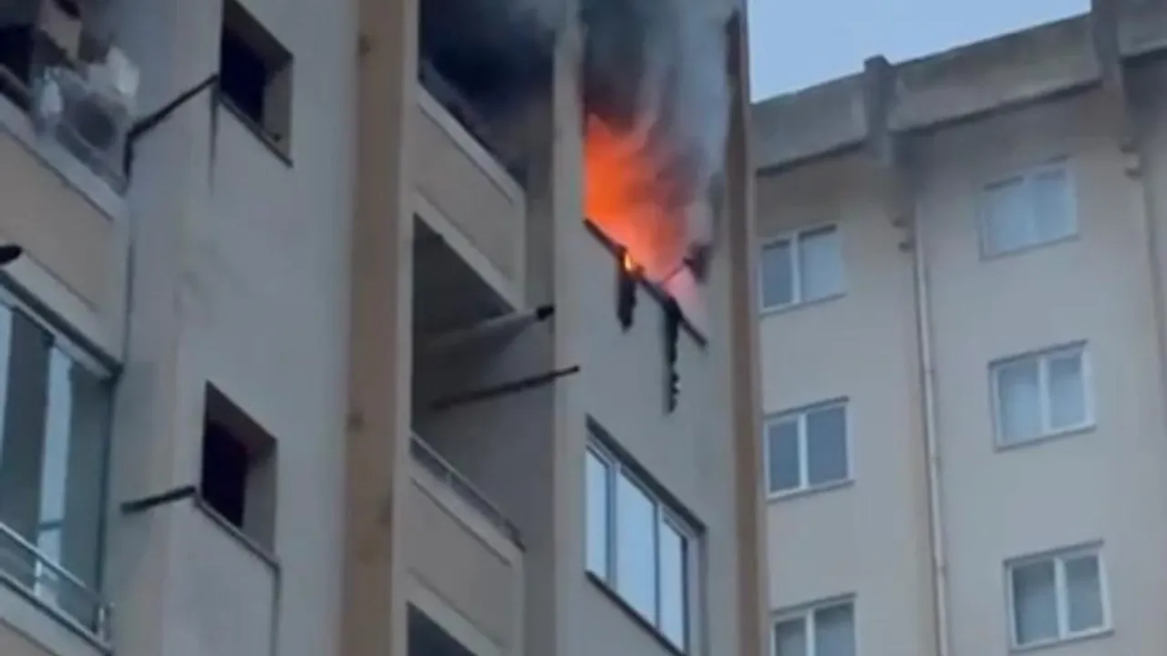 Giresun'da Batlama TOKİ'de yangın: İddiaya göre kadın evi ateşe verdi, yaşlı baba kurtarıldı