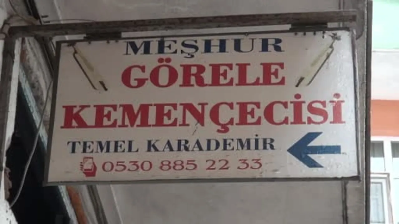 Görele’de Temel Karademir’in dekoratif kemençeleri yerel kültüre yeni soluk getiriyor