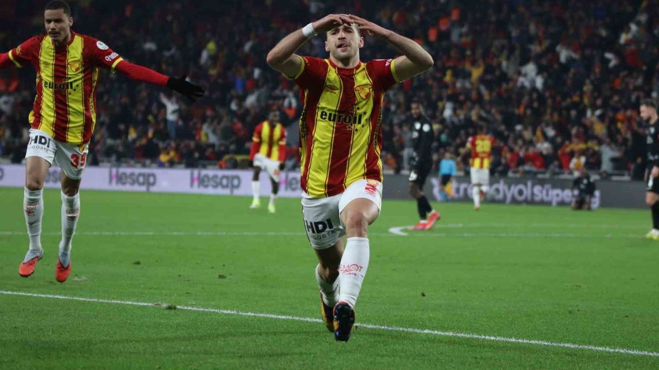 Göztepe 3-1 Çaykur Rizespor | Trendyol Süper Lig 18. Hafta Özeti