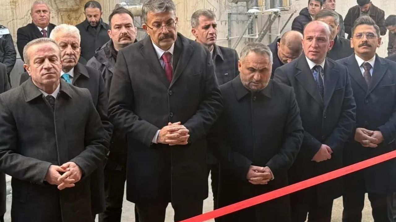 H. Sait Camii Gençlik Merkezi Etüt Salonu Hakkari'de hizmete açıldı
