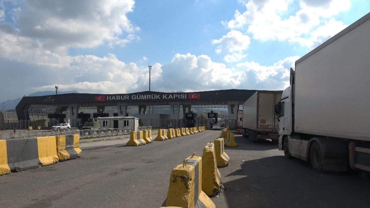 Habur Gümrük Kapısı ihracatta 3 milyar 400 milyon 227 bin 683 ABD dolarına ulaştı
