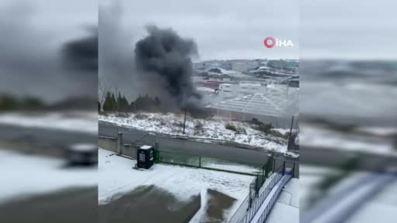 Hadımköy'de Fabrikada Yangın: Nedeni Henüz Belirsiz