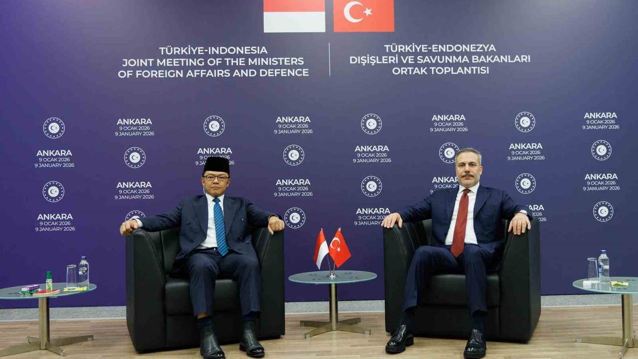 Hakan Fidan, Endonezyalı Mevkidaşı Sugiono ile Ankara'da Görüştü