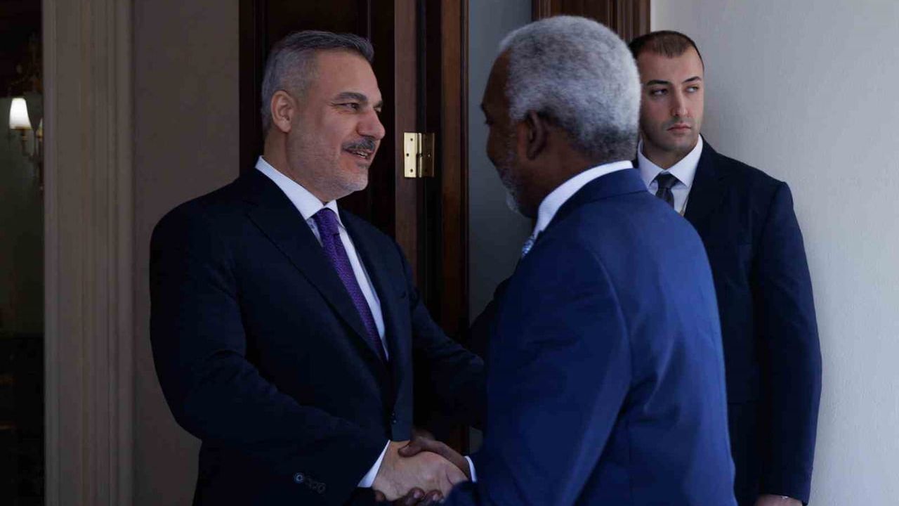 Hakan Fidan, Nijeryalı Mevkidaşı Yusuf Maitama Tuggar ile Ankara'da Görüştü