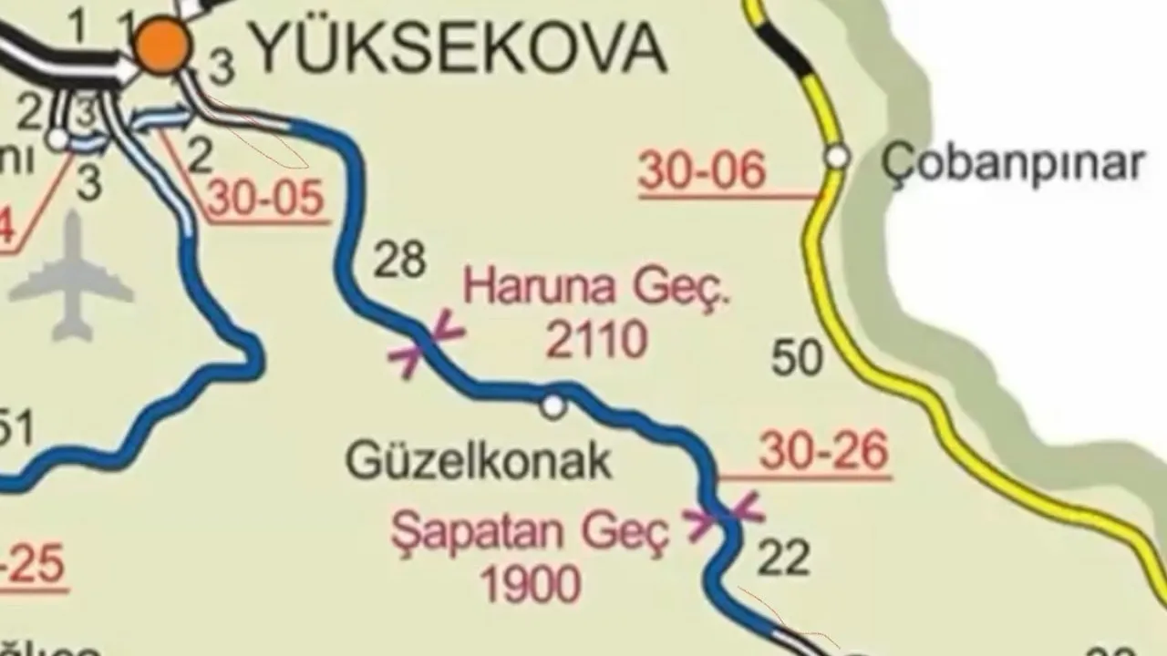 Hakkari: Yüksekova-Şemdinli kara yolu yoğun kar ve tipi nedeniyle kapatıldı