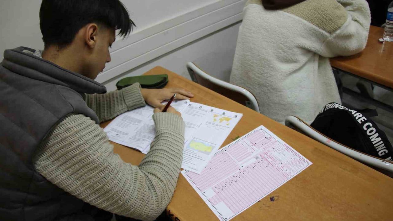 Haliliye Belediyesi'nden sınav hazırlığında gençlere destek