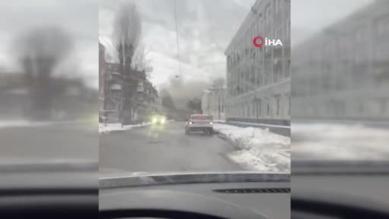 Harkov'da 5 katlı binaya füze isabet etti: en az 25 yaralı