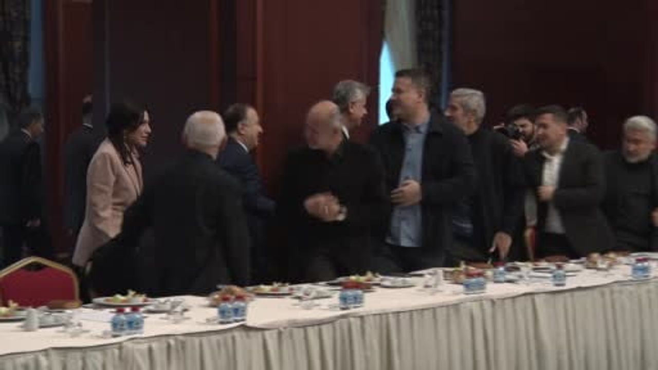 Hasan Basri Yalçın’dan Özgür Özel’e tepki ve Gazze değerlendirmesi