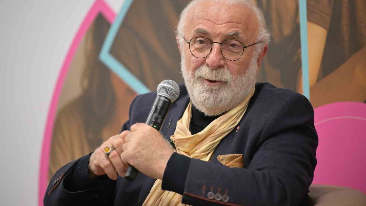 Hikmet Barutçugil Kocaeli'de: Ebrunun Dinamizmi söyleşisi ve atölye