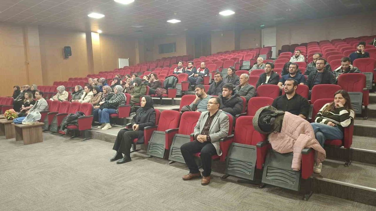 Hisarcık’ta sigara ve uyuşturucuyla mücadele eğitimleri düzenlendi