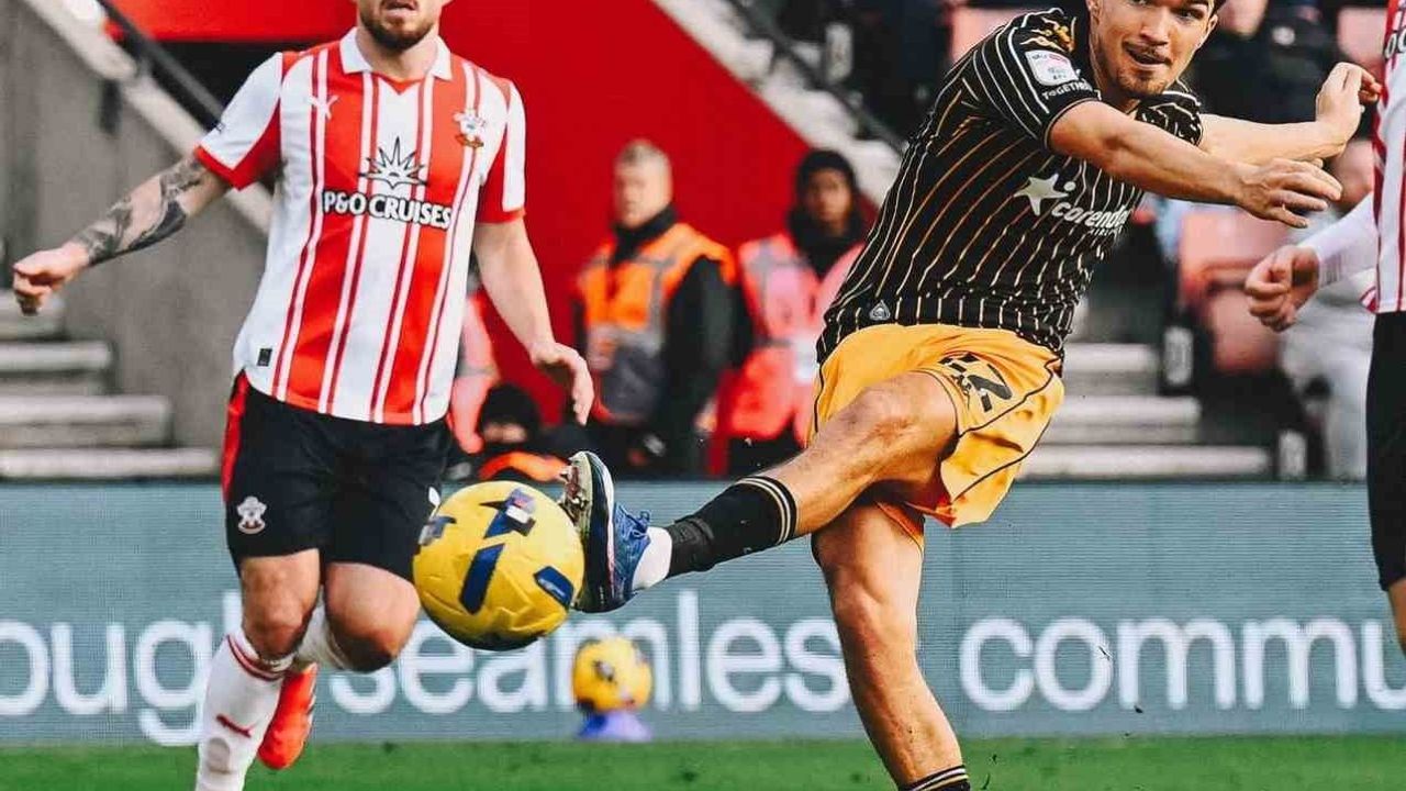 Hull City, 27. haftada Southampton'ı deplasmanda 2-1 mağlup etti