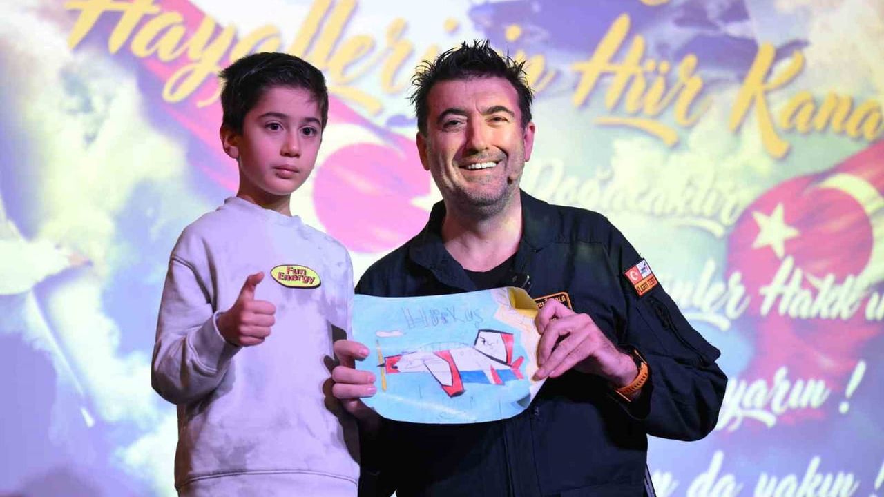 HÜRKUŞ Baş Test Pilotu Murat Özpala, GUHEM'de deneyimlerini paylaştı