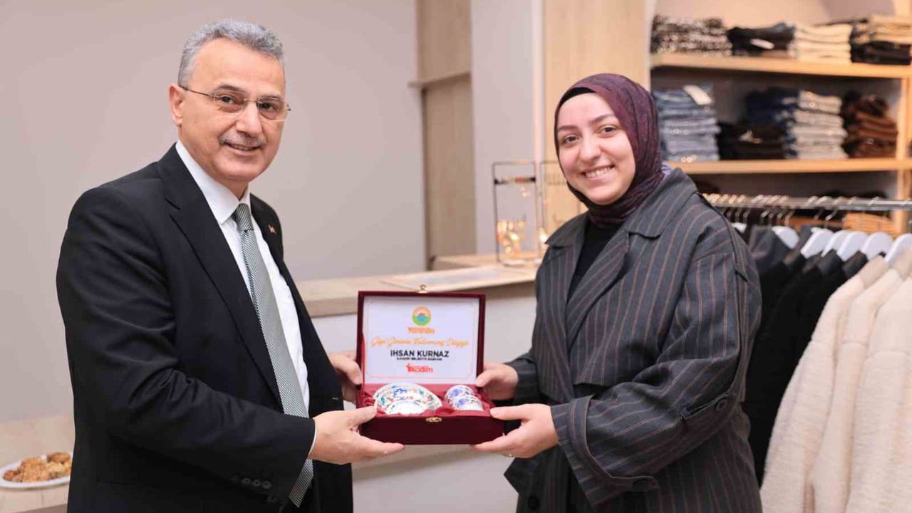 İlkadım'da 2026'nın ilk işyeri ruhsatı verildi; 2025'te 628 ruhsatlandırma yapıldı