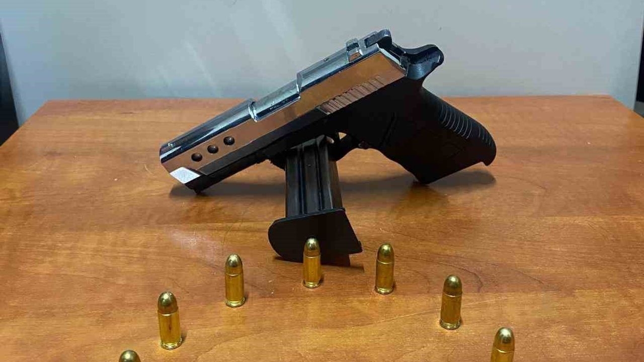 İncirliova Emniyeti 2025’i Başarıyla Kapattı: 2 bin 21 Olayın 2 bin 15’inin Faili Yakalandı