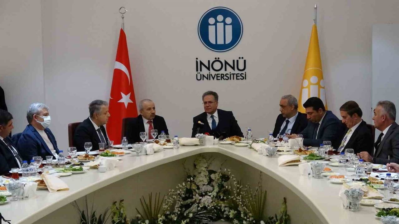 İnönü Üniversitesi Araştırma Üniversitesi Hedefiyle Kapsamlı Dönüşüm Başlattı
