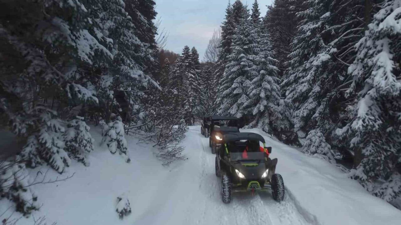 İnönü Yaylası'nda 50 cm'e ulaşan karla UTV-ATV keyfi ve drone görüntüleri