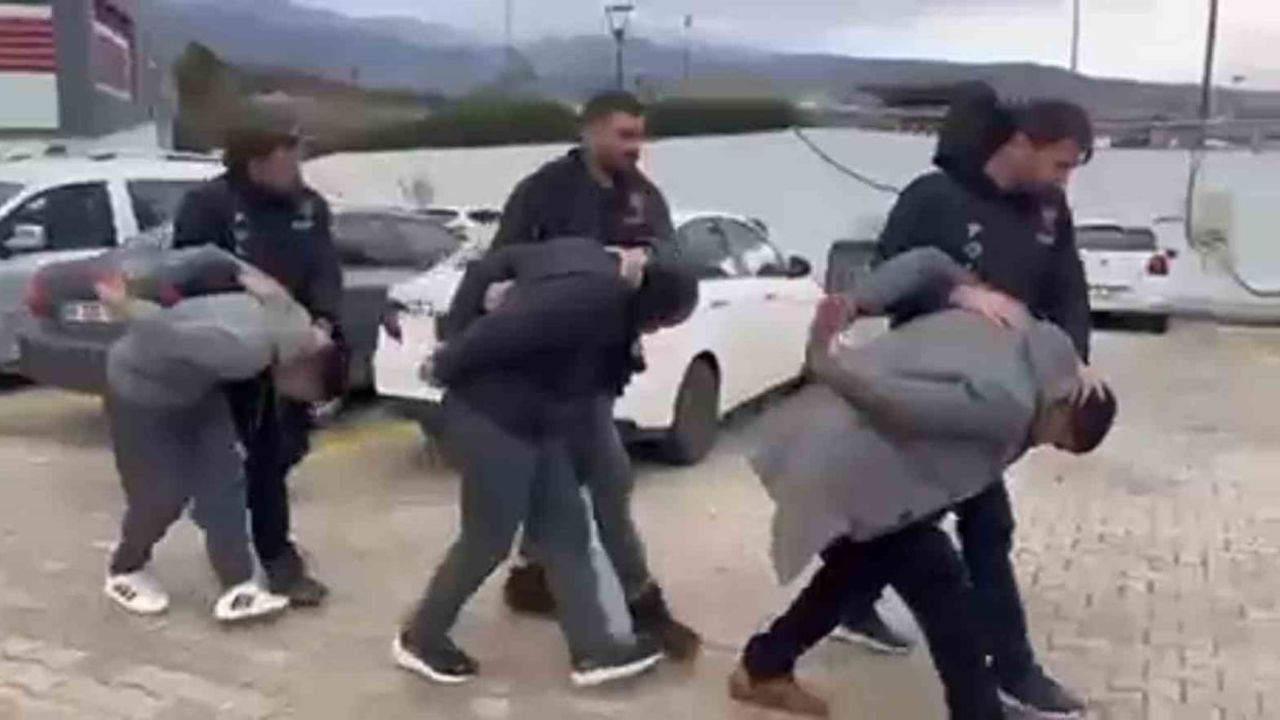 İskenderun'da aranan 3 şüpheli yakalandı ve tutuklandı