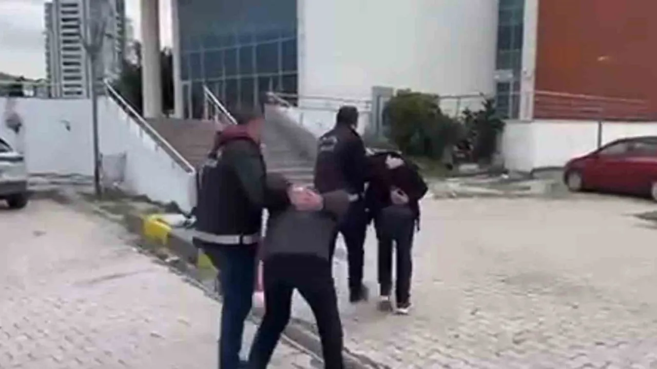 İskenderun’da hapis cezası ile aranan iki kişi tutuklandı