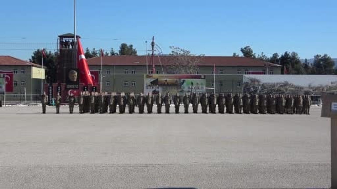 Isparta'da komando mezuniyeti: 40’ıncı Komando Eğitim Tugayı'nda Uzman Erbaş ve Sözleşmeli Erler mezun oldu