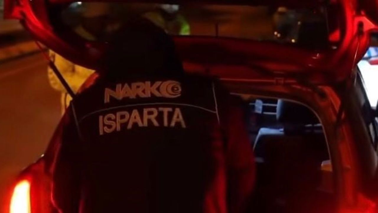 Isparta'da narkotik operasyonları: 9 kişi tutuklandı