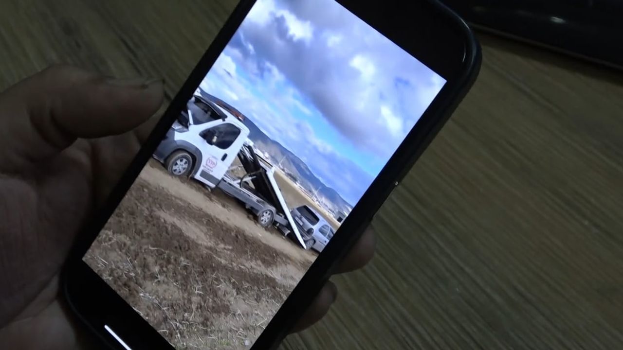 Isparta'da üç çekici çamura saplandı, ekipler yaklaşık 3 saatte kurtardı