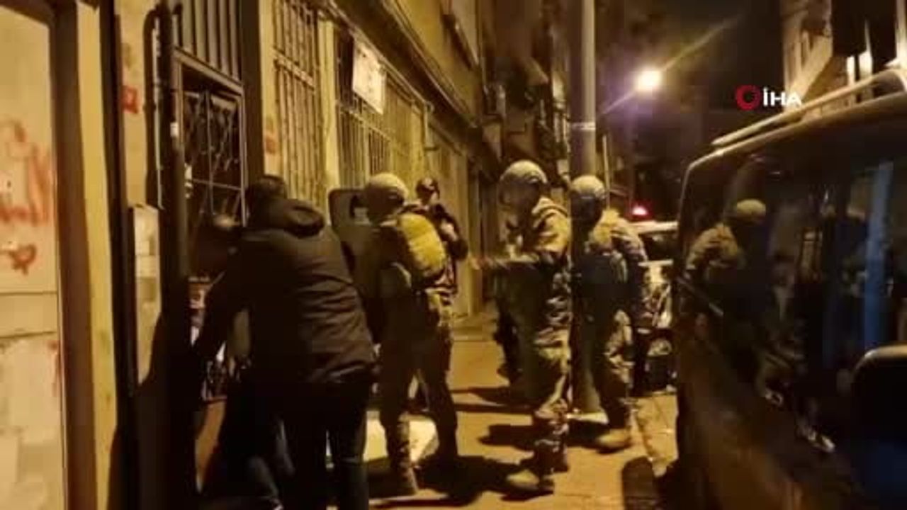 İstanbul'da 107 yıl 10 ay hapis cezası bulunan firari Eyüpsultan'da yakalandı