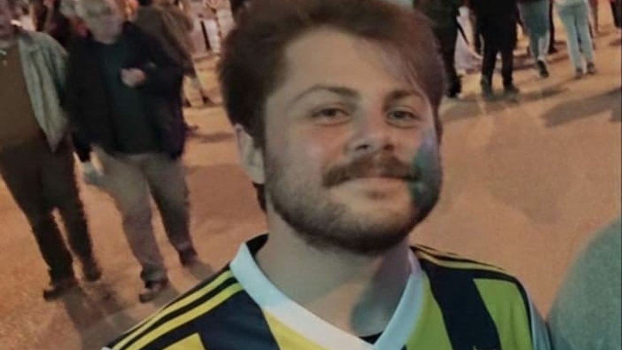 İstanbul'da 5 gündür kayıp: 25 yaşındaki üniversite öğrencisi Deniz İbişler aranıyor