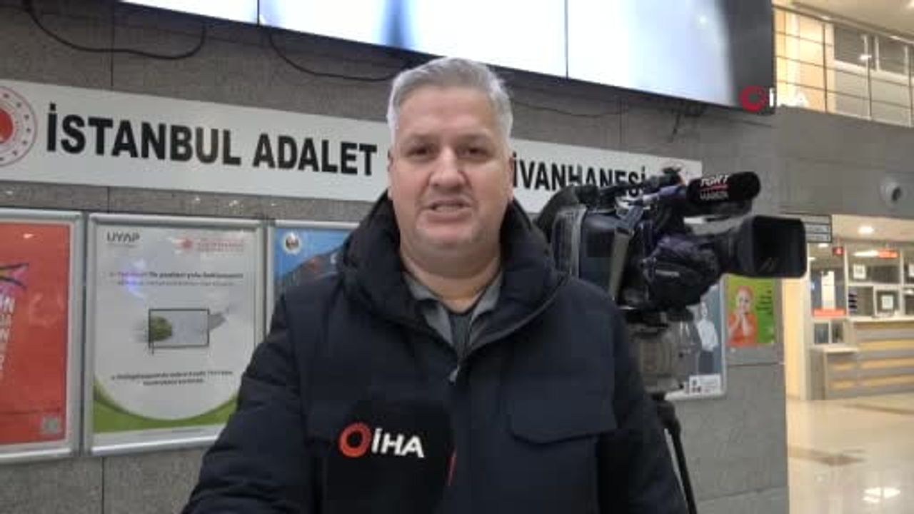 İstanbul'da çevik kuvvet polisleri kalkanla anne ve bebeğini fırtınadan korudu