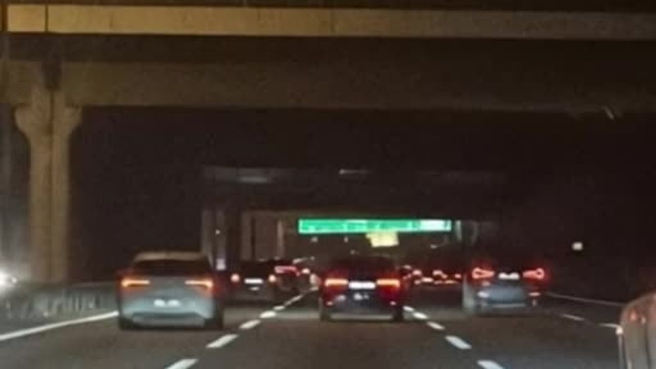 İstanbul'dan Gaziantep'e Uyuşturucu Sevkiyatına Jandarma Müdahalesi: 3 Kişi Tutuklandı