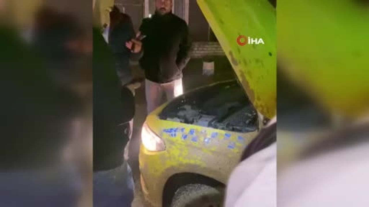 İstanbul Havalimanı’ndan binen yolcular iddiaya göre taksiciyi darp edip çamura saplandıktan sonra kaçtı