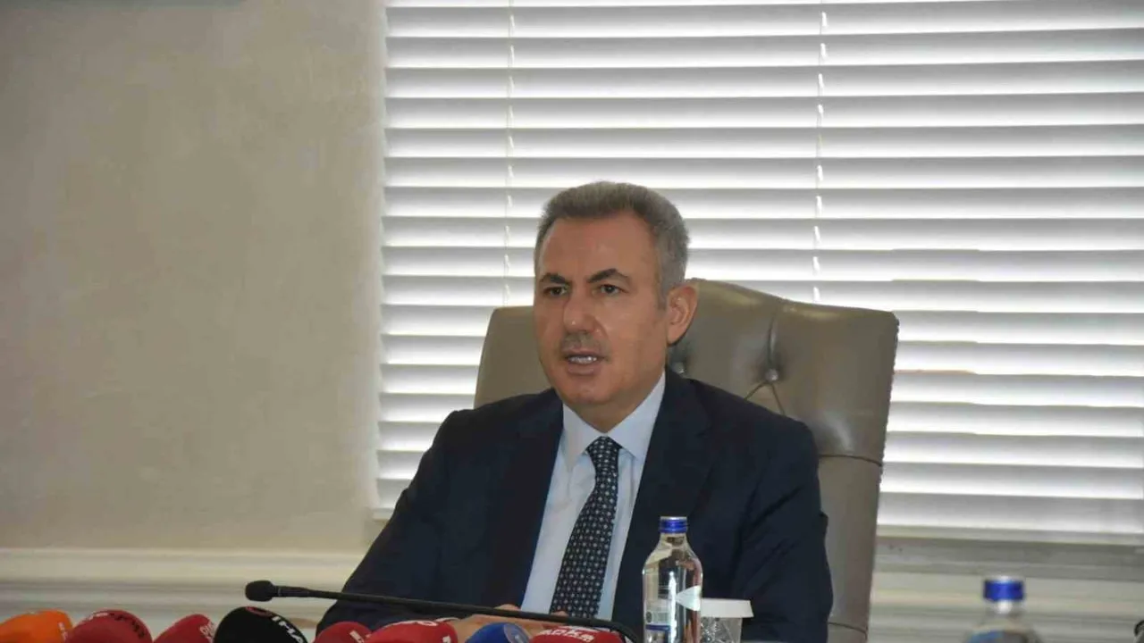 İzmir'de 2025 güvenlik tablosu: 212 suç örgütü çökertildi, suç oranlarında düşüş