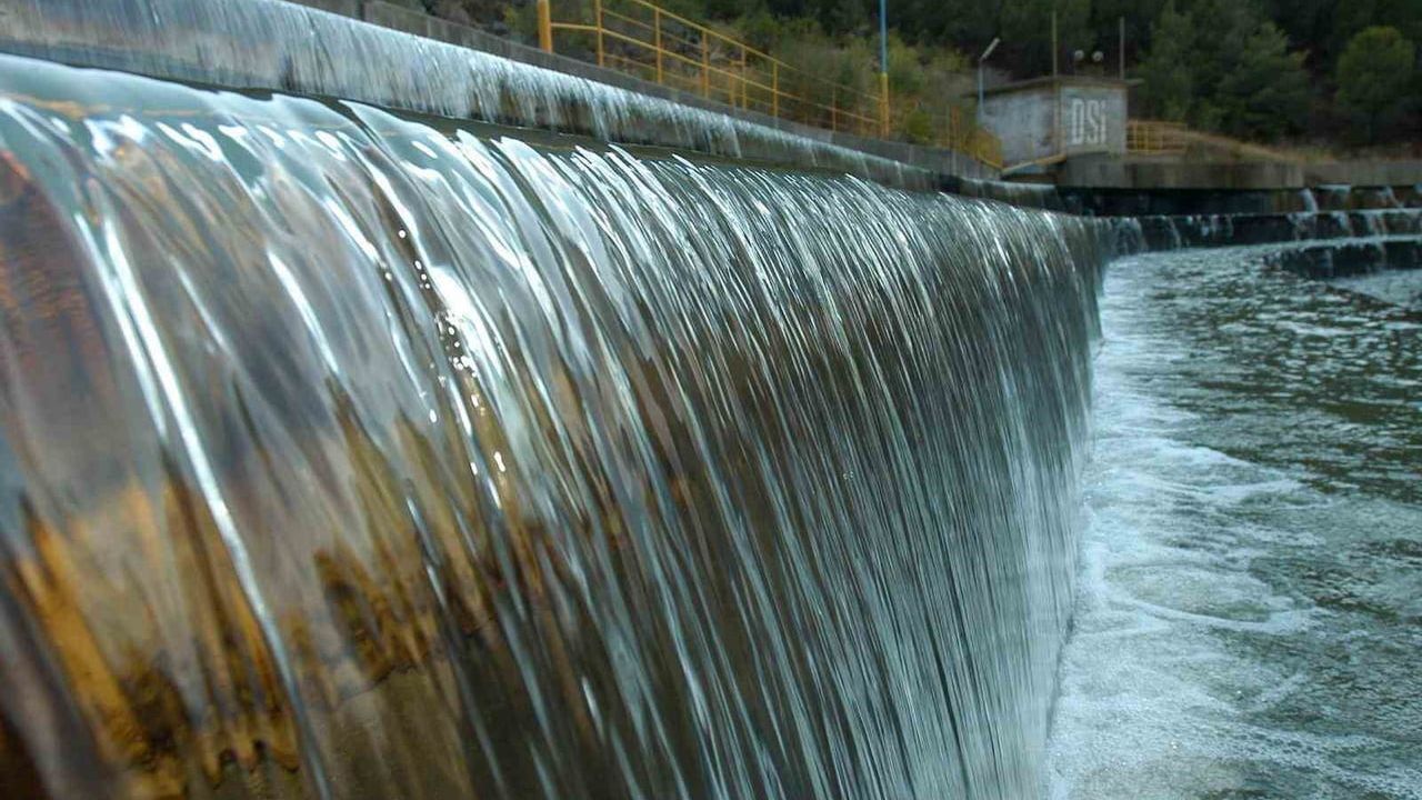 İzmir'de su yönetimi: Tahtalı'nın 'ölü hacmi', bulut tohumlama ve deniz suyu arıtma planı