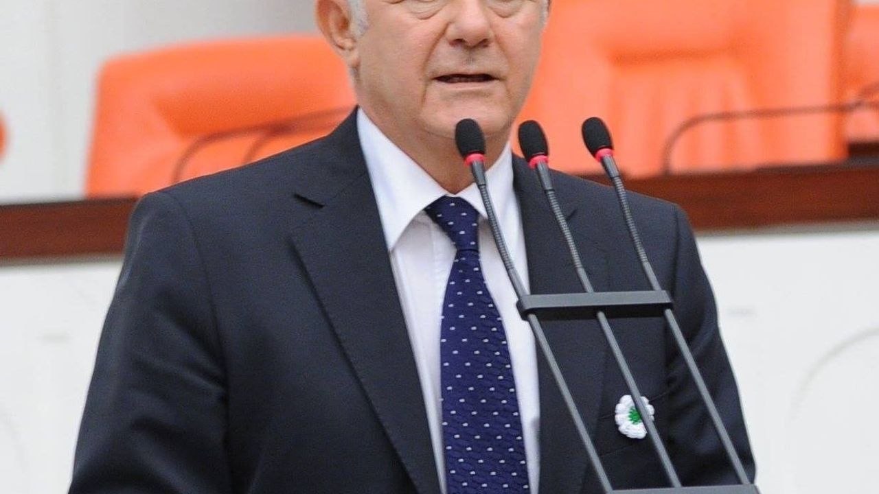 İZSİAD Danışma Kurulu, Yönetim Kurulu Başkan Adaylığında Alaattin Yüksel'de Uzlaştı