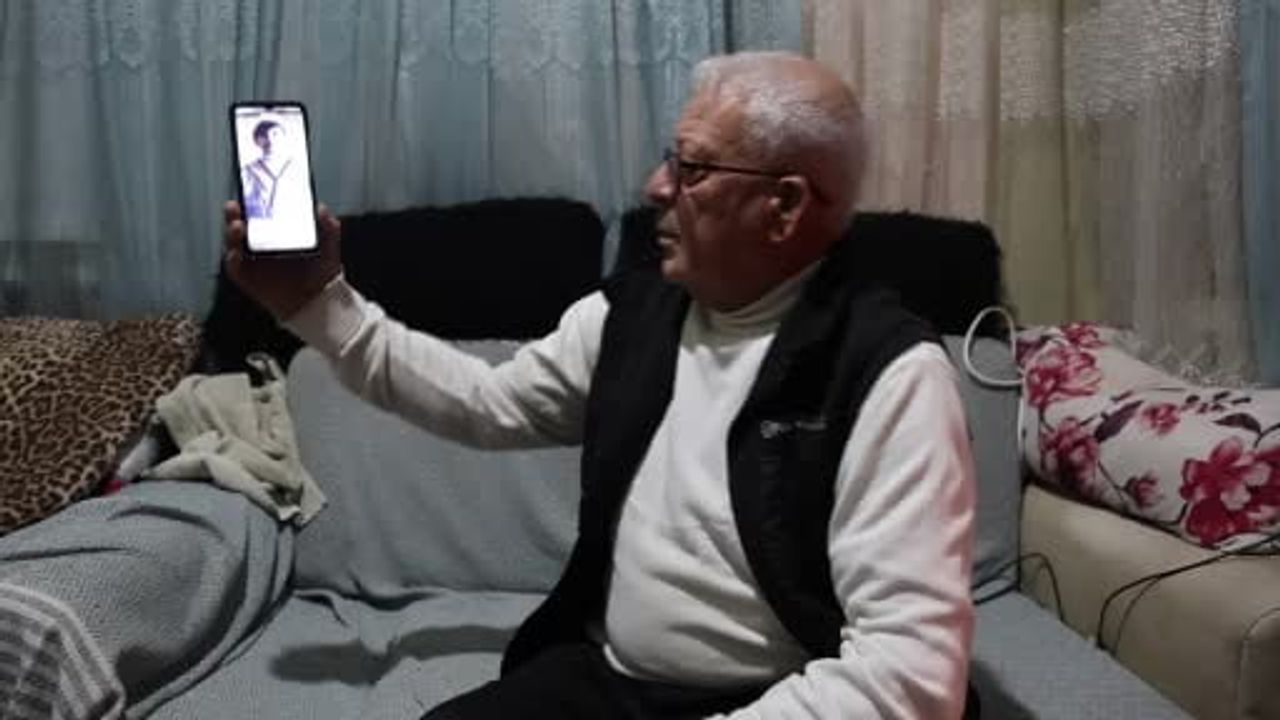 Kahramanmaraş’ta 71 yaşındaki Selehattin Değirmenci, depremde kaybettiği eşini ve torununu unutamıyor