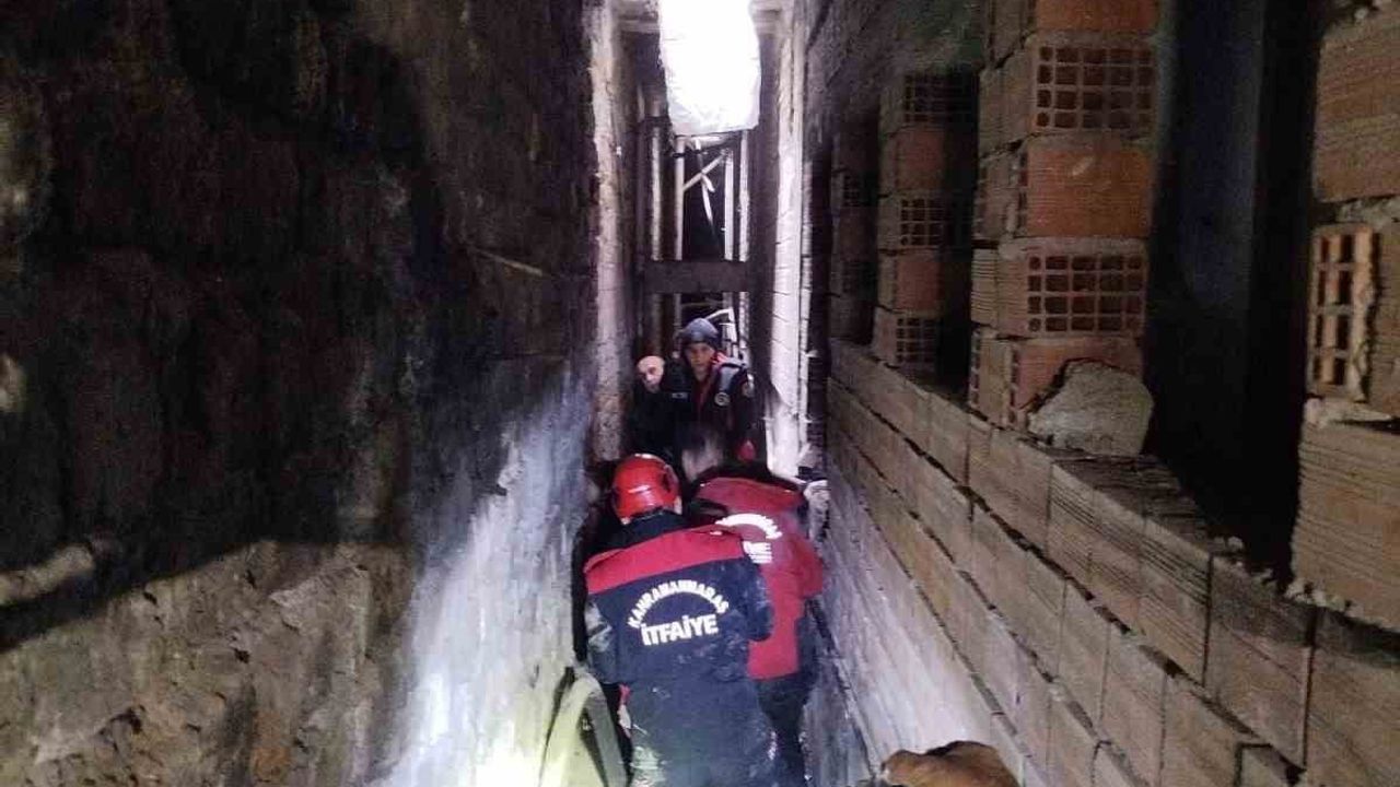 Kahramanmaraş'ta açılan mazgala düşen çocuk yaralandı