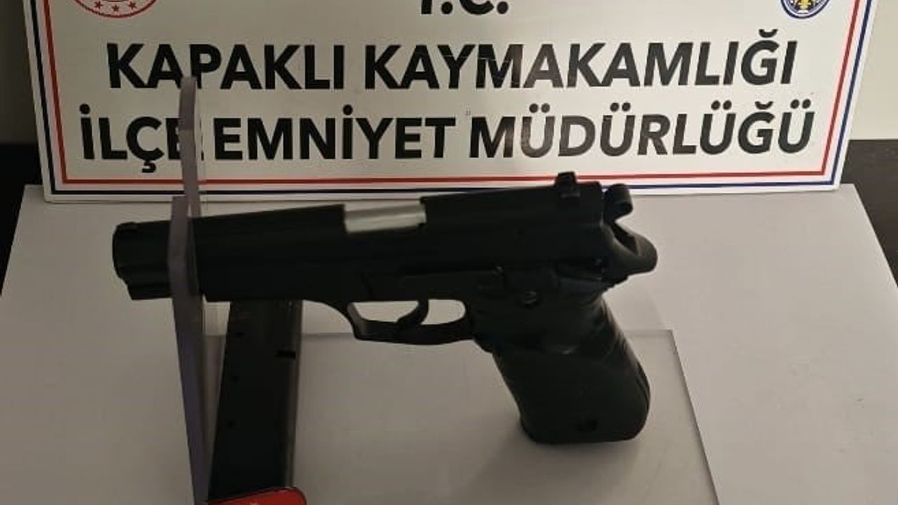 Kapaklı’da operasyon: 2 ruhsatsız tabanca ve 25 fişek ele geçirildi