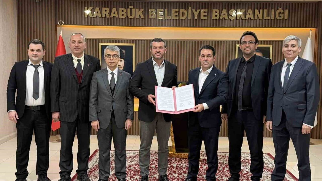 Karabük Belediyesi ile BEM-BİR-SEN arasında memurları kapsayan Sosyal Denge Sözleşmesi imzalandı