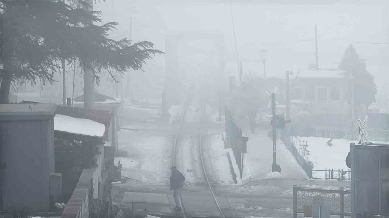 Karabük'te Yoğun Sis Kent Genelinde Görüşü Azalttı