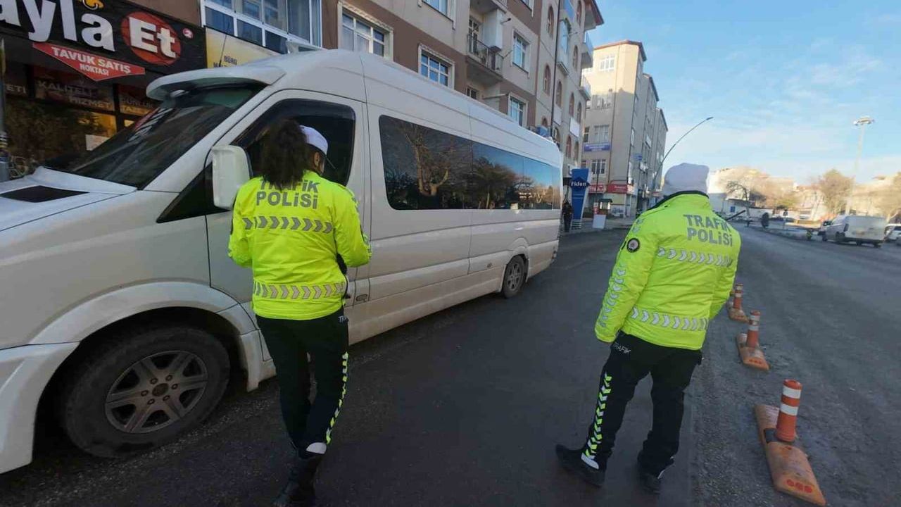 Karaman’da toplu taşıma araçlarına yönelik trafik denetimleri artırıldı