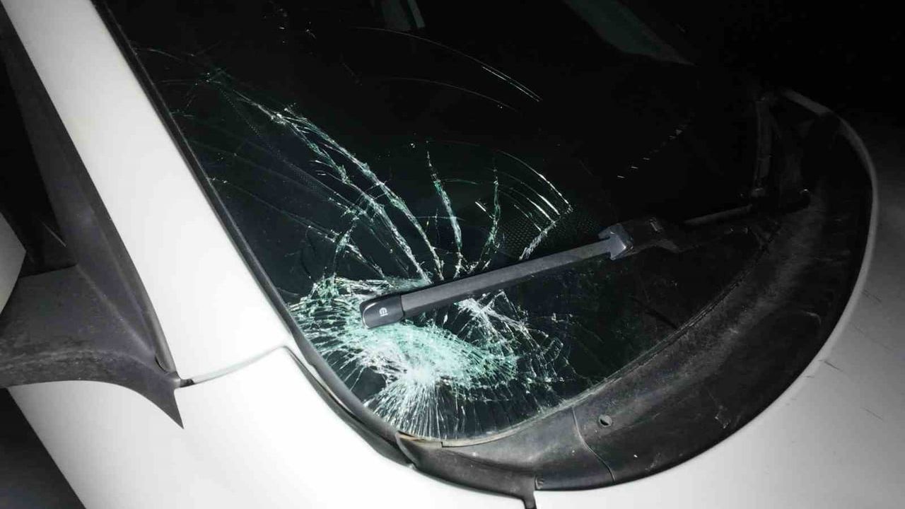 Karaman'da yolun karşısına geçen kadına otomobil çarptı, 48 yaşındaki Z.P. yaralandı