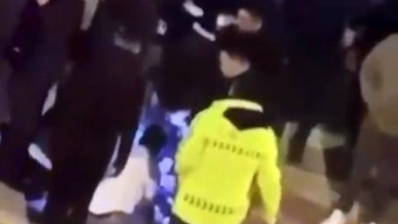 Karapınar'da kafede silahlı kavga: 2 kişi yaralandı