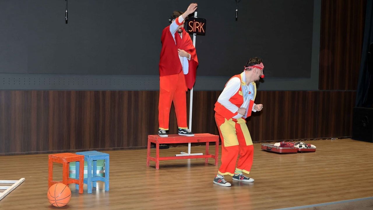 Karatay'dan 'Okula Bir Sanat Mola' ile yarıyıl tatilinde tiyatro ve sinema etkinlikleri