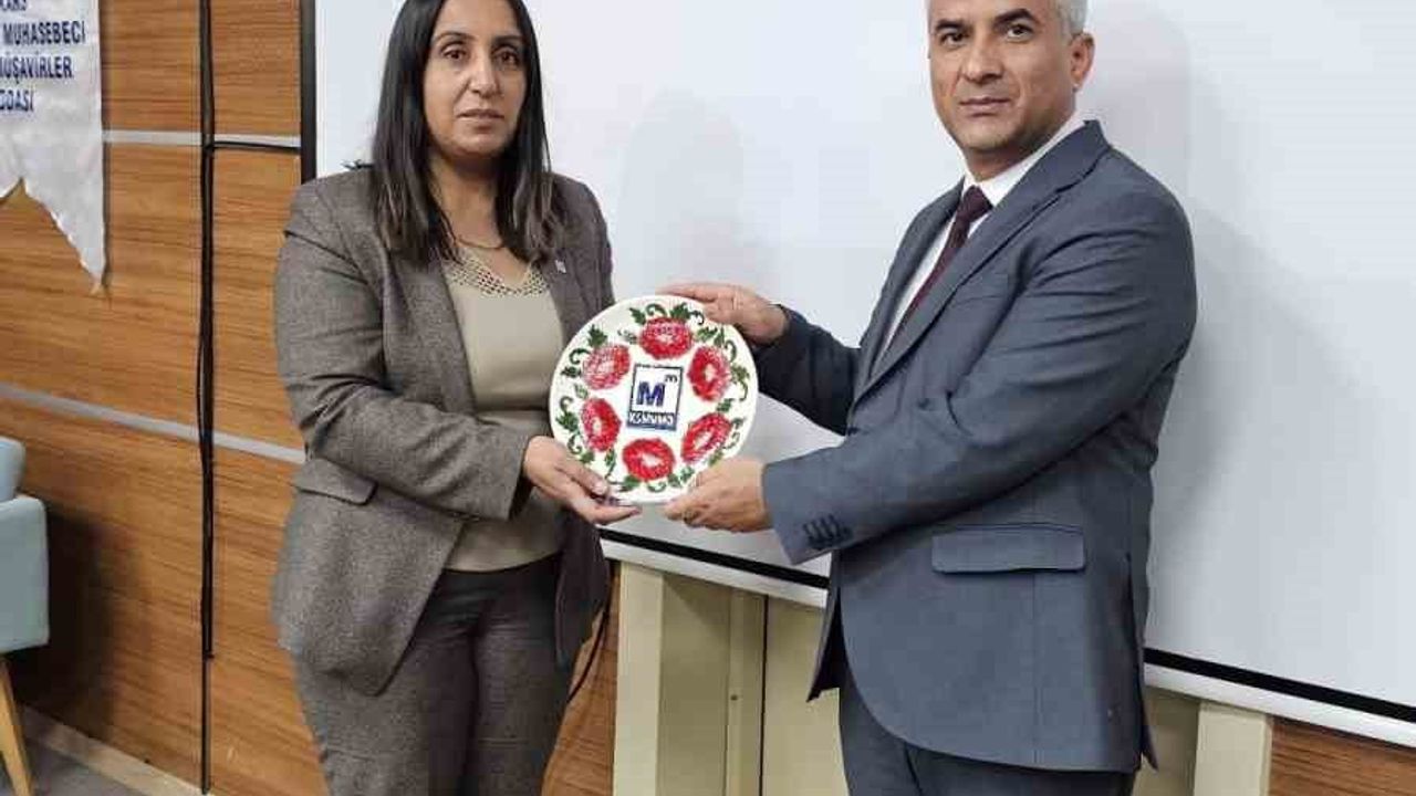 Kars'ta KURGAN bilgilendirme toplantısı: Vergi denetiminde dijital dönüşüm ve risk analizi