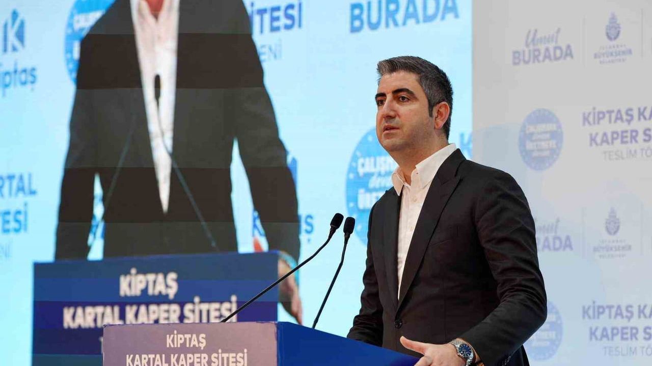 Kartal KİPTAŞ Kaper Sitesi'nde 590 konut teslim edildi — Özgür Özel törene katıldı