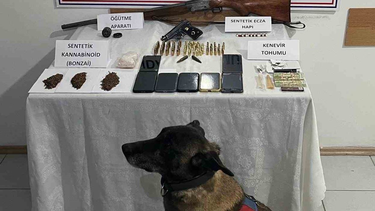 Kastamonu'da uyuşturucu operasyonu: 8 şüpheli gözaltına alındı