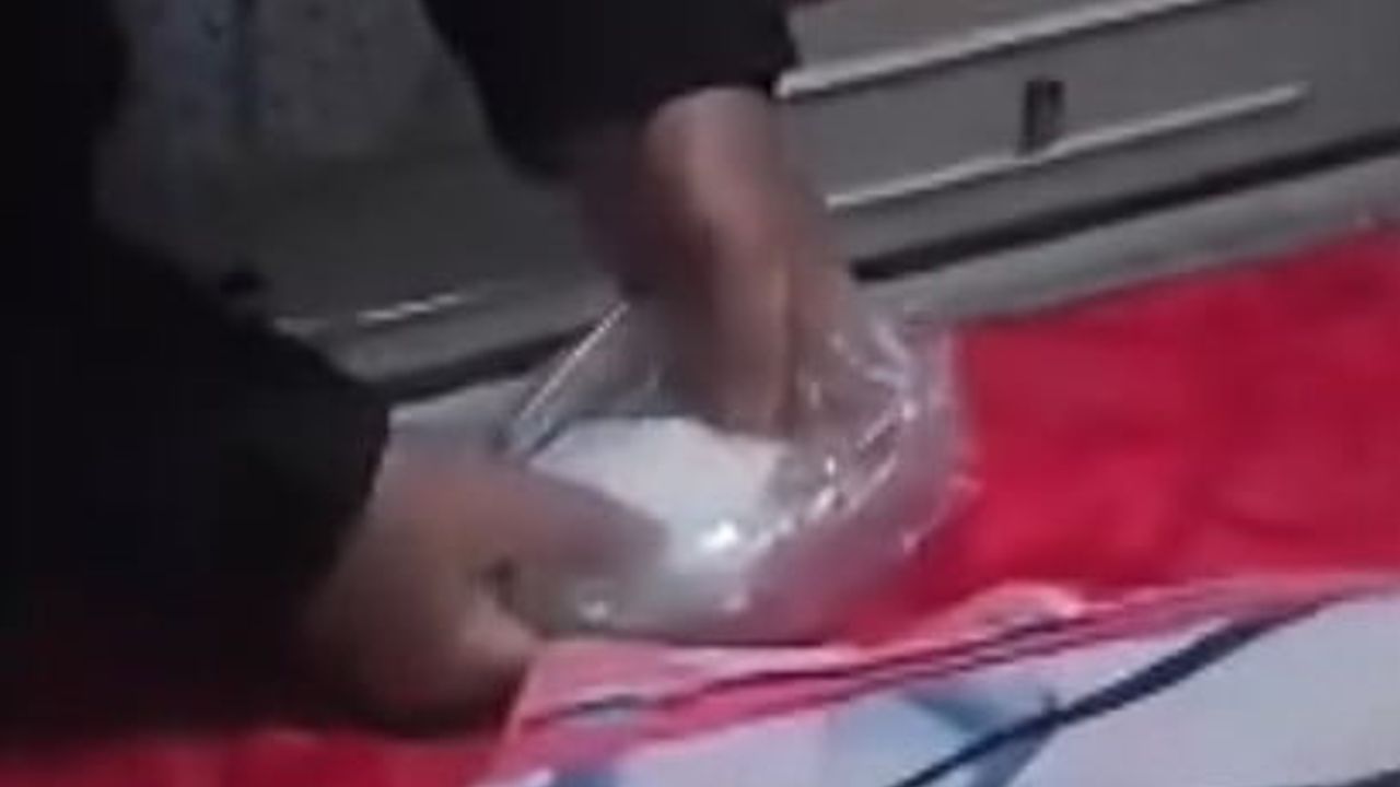 Kastamonu Devrekani'de 9 adrese eş zamanlı uyuşturucu operasyonu: 8 gözaltı, 1 tutuklama