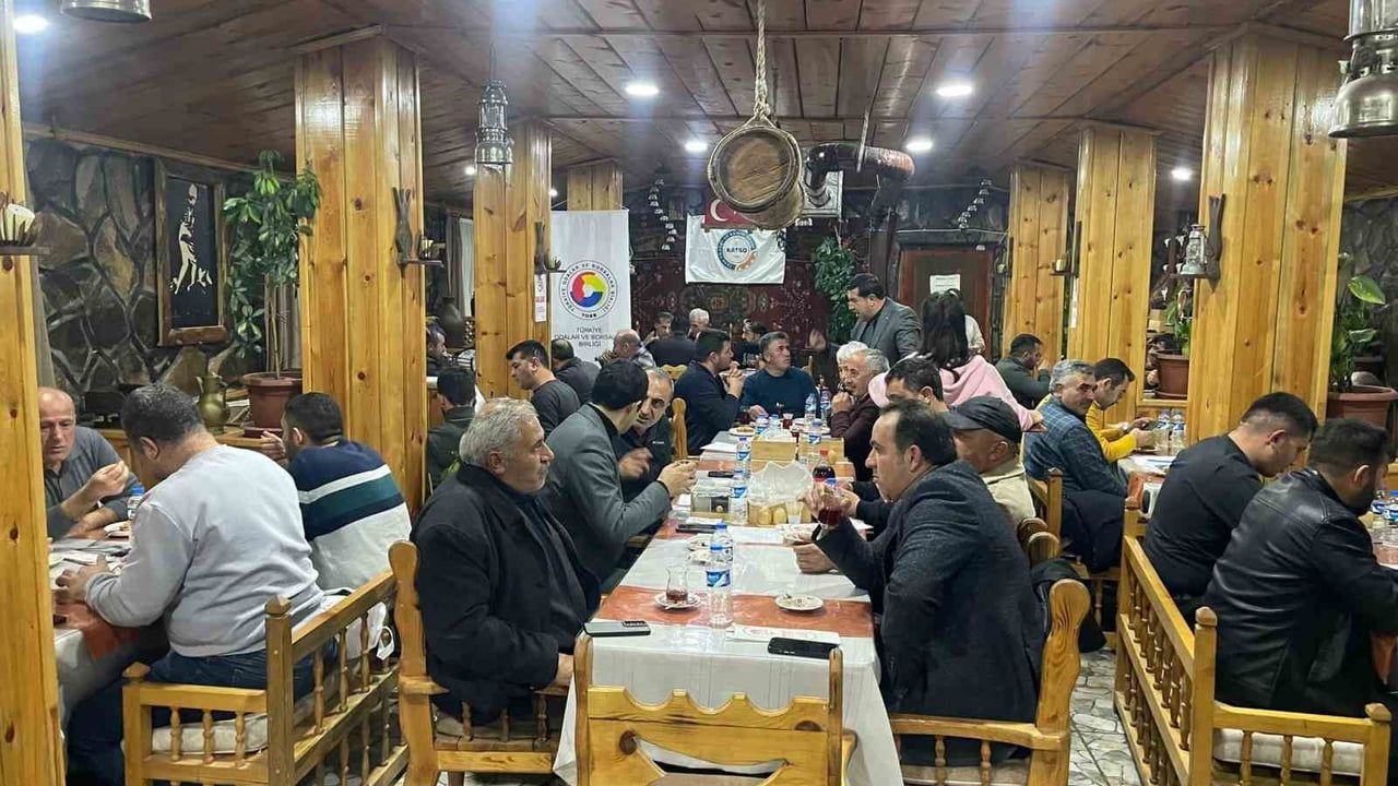 KATSO Başkanı Kadir Bozan Selim'de üyelerle istişare toplantısı yaptı