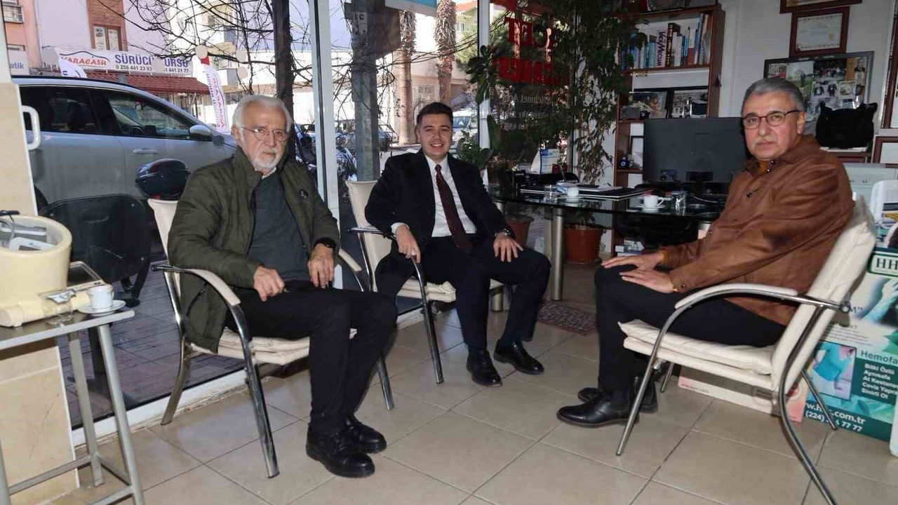 Kaymakam Gündoğdu Karacasu Çarşı Esnafını Ziyaret Etti