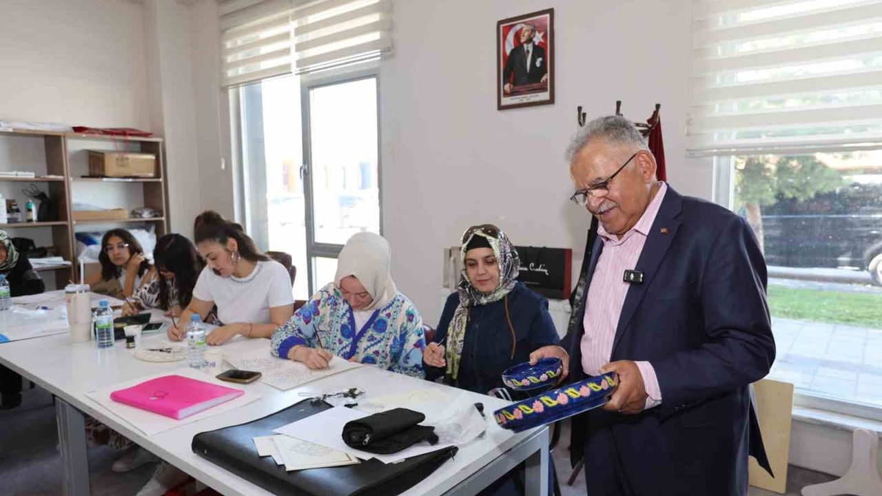 KAYMEK 2025’te 335 bin vatandaşa ulaştı: Gençlik odaklı eğitim ve kültür hizmetleri